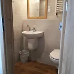 Goscinne Gasowscy Dzieci Od 12 Roku Zycia Quarto em Acomodações Particulares Miedzyzdroje